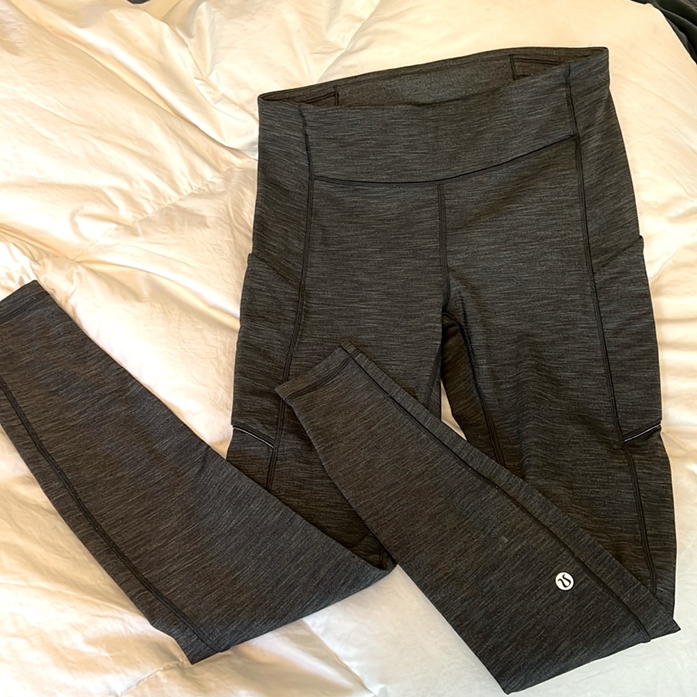 Lululemon leggings size 6